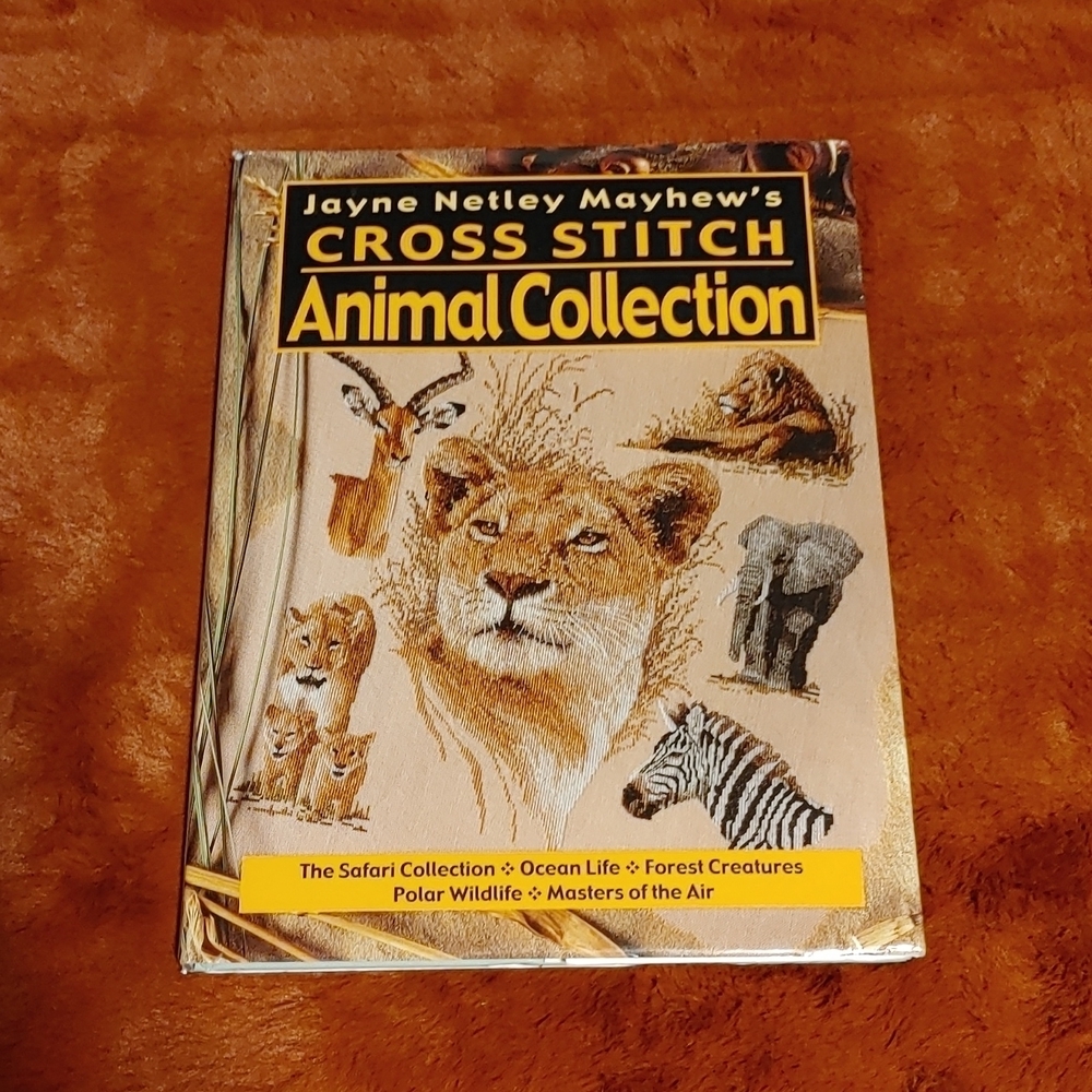 🍁Cross stitch Animal Collection book
